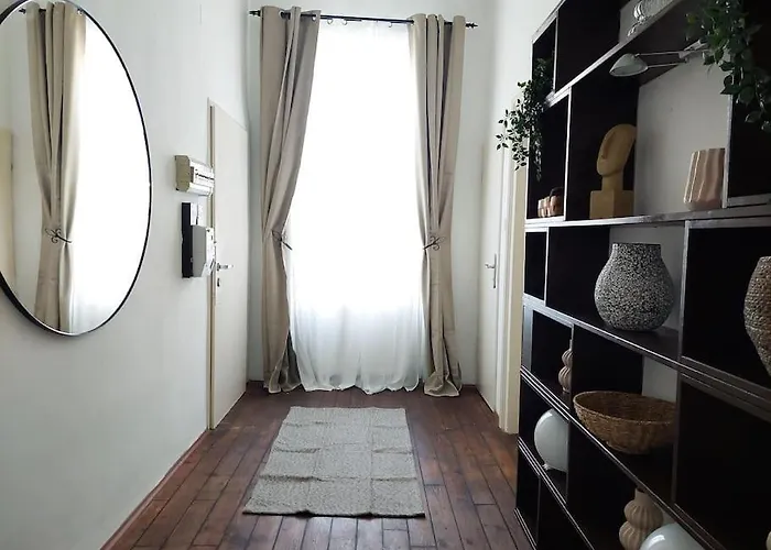 Big Garden Apartment, 10 Minutes To U4 And U6
