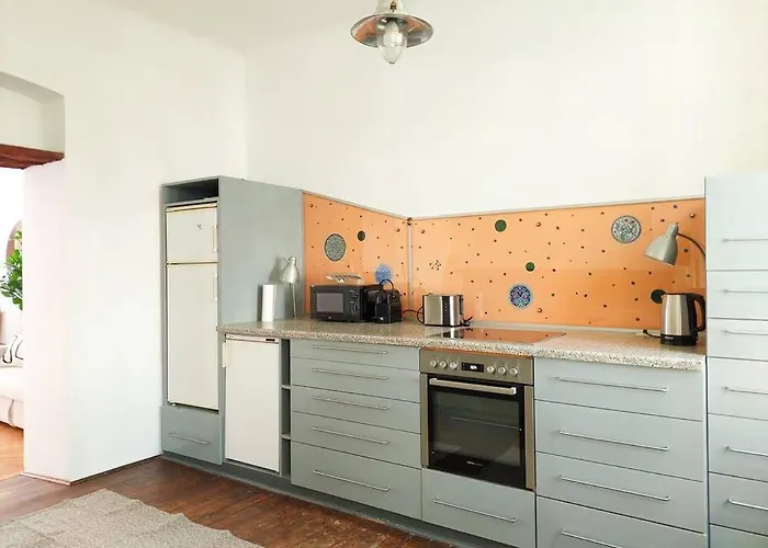 Big Garden Apartment, 10 Minutes To U4 And U6 Апартаменти Відень